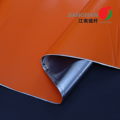 Kain Fiberglass Aluminium untuk Isolasi Termal Hingga 550°C dengan Refleksi Cahaya Kuat untuk Isolasi Uap