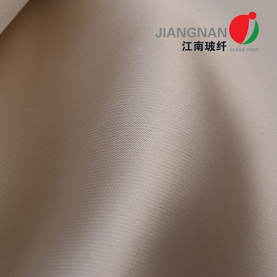 Bahan Kain Tirai Api Fiberglass Silika Tinggi Dengan Ketahanan Panas Yang Sangat Baik