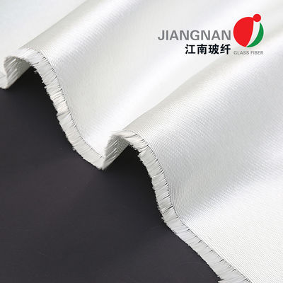 3788 Suhu Tinggi Fiberglass Cloth, 12H Stain Woven Fiberglass Fabric Roll